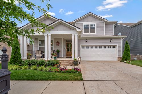 2265 Maytown Cir, Thompsons Station, TN, 37179-1013 | Card Image