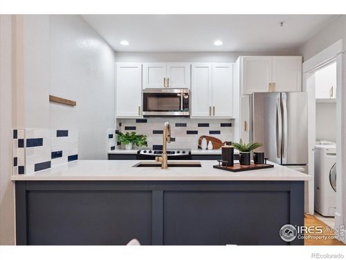 apt-2-2201 Pearl St, Boulder, CO, 80302-4624 | Card Image