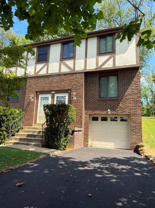 1841 Patrick Pl, South Park, PA, 15129 | Card Image