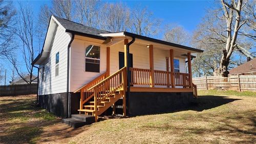 4 Arnco 2nd St, Newnan, GA, 30263-4541 | Card Image