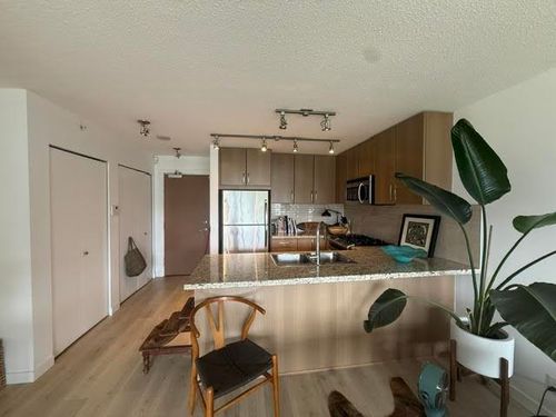 1207-660 Nootka Way, Port Moody, BC, V3H5L6 | Card Image