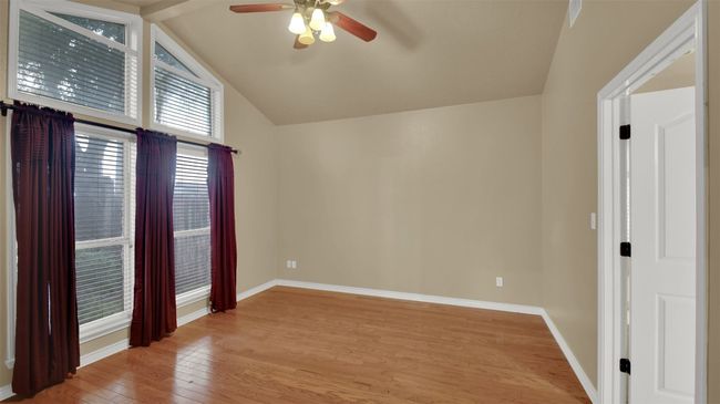 2300 Willow Ln, House other with 3 bedrooms, 2 bathrooms and 4 parking in Taylor TX | Image 23