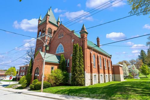 111 2nd Ave Se, Chesley, ON, N0G1L0 | Card Image