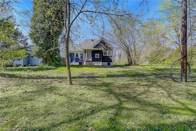 209 N Yadkin Ave, House other with 2 bedrooms, 1 bathrooms and null parking in Spencer NC | Image 36