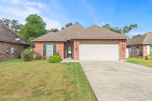 307 Flanders Ridge Dr, Youngsville, LA, 70592-5984 | Card Image