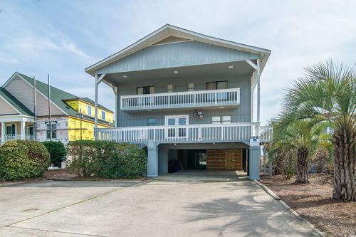 1184 Parker Dr, Pawleys Island, SC, 29585-7523 | Card Image