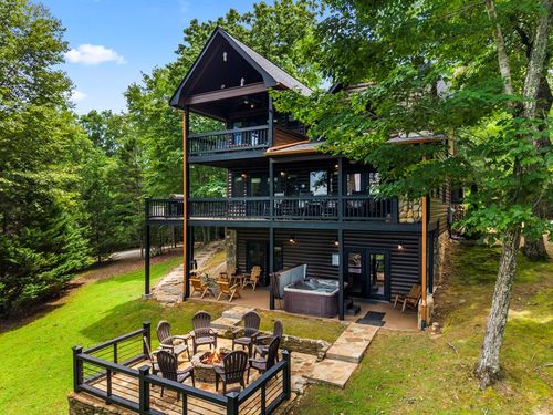 353 Robinson Thomas Rd, Morganton, GA, 30560-3889 | Card Image