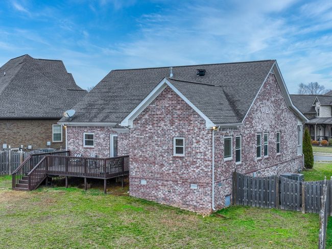 8007 Ragusa Cir, House other with 3 bedrooms, 2 bathrooms and 4 parking in Spring Hill TN | Image 30