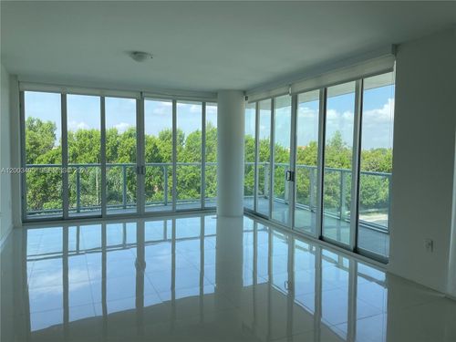 411-7751 Nw 107th Ave, Doral, FL, 33178-4053 | Card Image