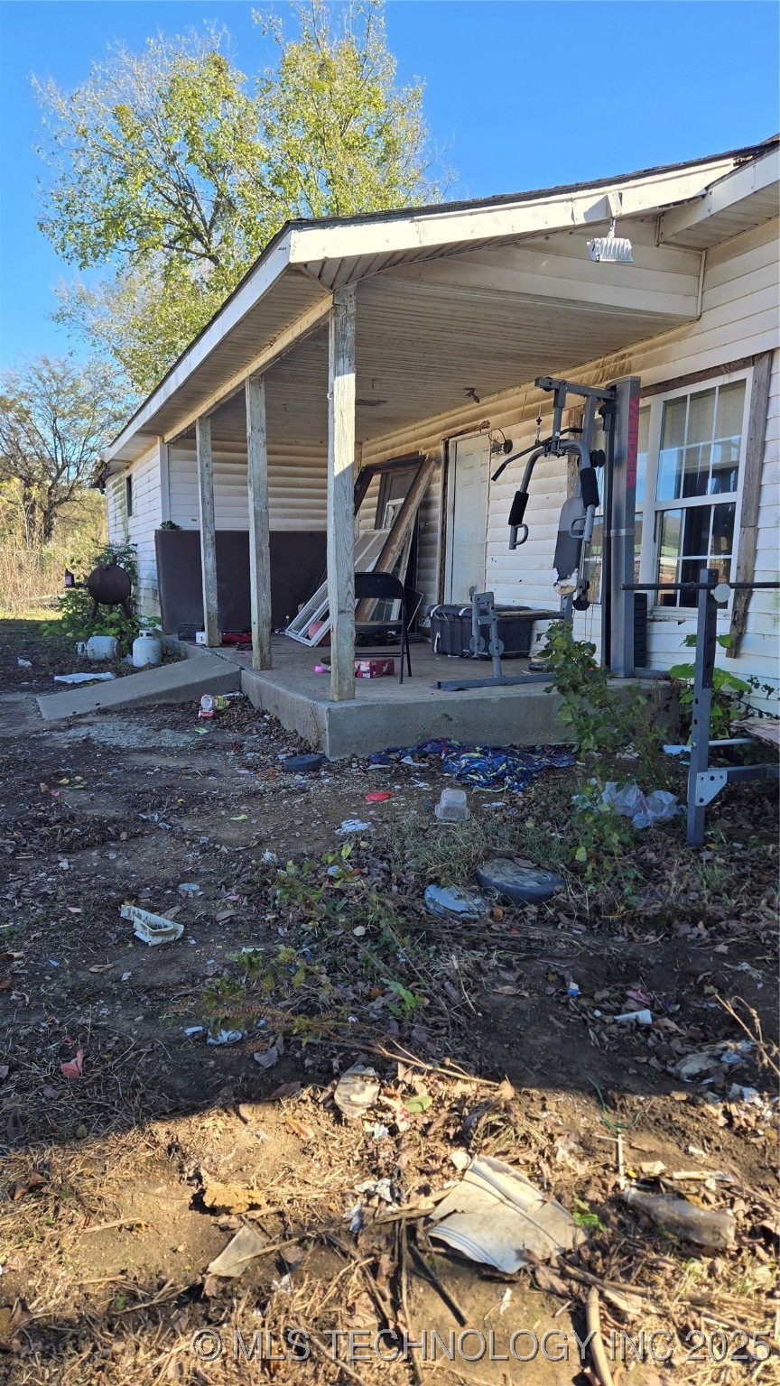 1007 S 1 St St, For Sale in Quinton - eXp Realty