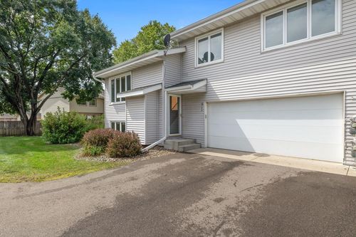 6744 Foliage Ct W, Rosemount, MN, 55068-1272 | Card Image