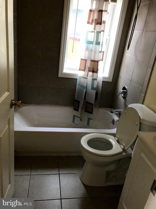 148 Hoffman Avenue, Trenton, NJ, 08618 | Card Image