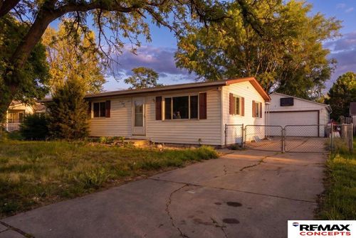 1321 W S Street, Lincoln, NE, 68508 | Card Image