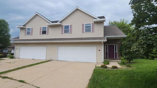 2-715 Edge Point Court, LEDGEVIEW, WI, 54115 | Card Image