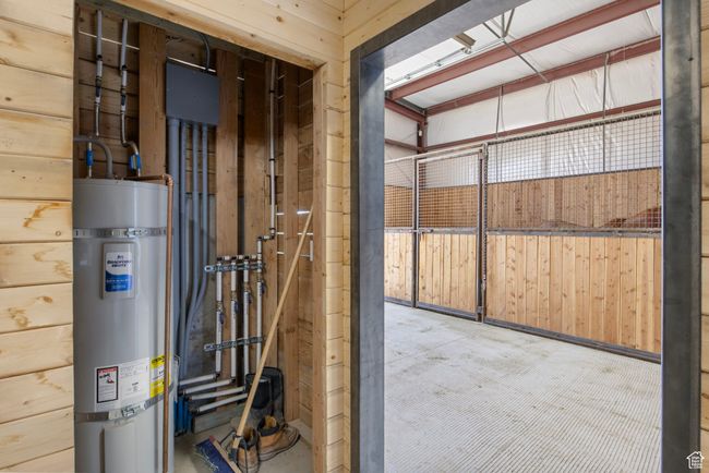 Utilities with secured water heater | Image 16