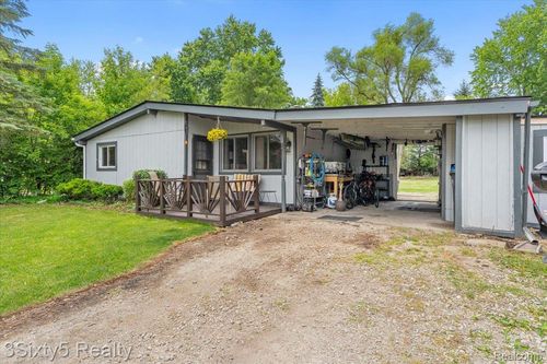 234 Spring Park, Walled Lake, MI, 48390-3048 | Card Image