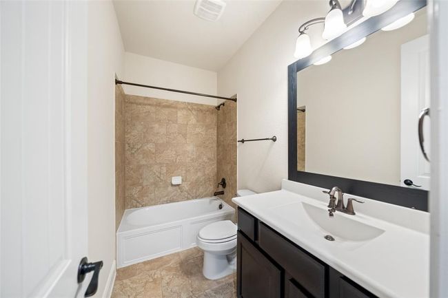 27330 Aspen Falls Ln, House other with 3 bedrooms, 3 bathrooms and 2 parking in Fulshear TX | Image 11