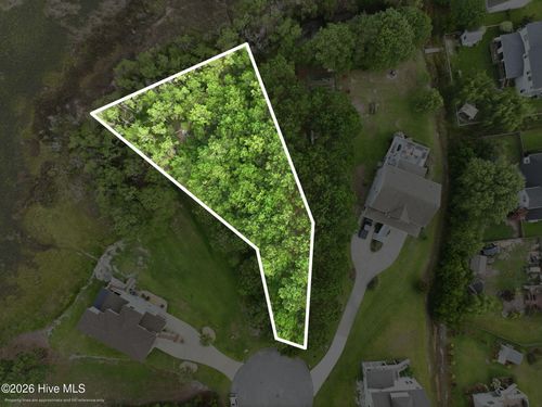 510 Shipmast Ct, Beaufort, NC, 28516-7698 | Card Image