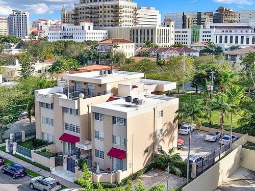 apt-201-300 Madeira Ave, Coral Gables, FL, 33134-4259 | Card Image