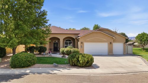 673 Tahoe Cir, Grand Junction, CO, 81505-3401 | Card Image