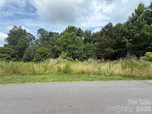 19a-3024 Downing St, Shelby, NC, 28152-7551 | Card Image