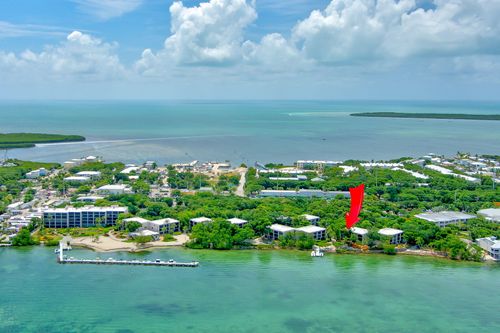 apt-c12-97652 Overseas Hwy, Key Largo, FL, 33037-2223 | Card Image