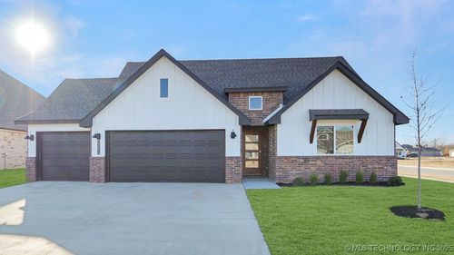22654 E 106th St S, Broken Arrow, OK, 74014 | Card Image
