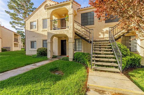 82-2554 Olive Dr, Palmdale, CA, 93550-4423 | Card Image