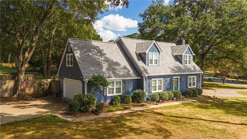 3288 Regalwoods Dr, Atlanta, GA, 30340-4016 | Card Image