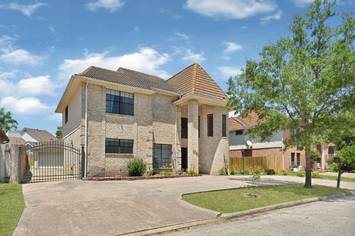 3555 Ashfield Dr, Houston, TX, 77082-5305 | Card Image