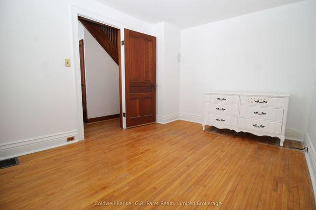 22445 Fairview Rd, House other with 3 bedrooms, 1 bathrooms and 6 parking in Thorndale ON | Image 16
