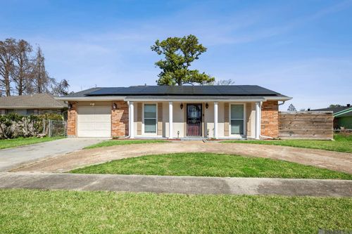 6148 Adam Dr, Marrero, LA, 70072-3506 | Card Image
