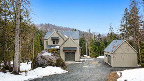 35 Ch. Du Lac-Montaubois, Saint Hippolyte, QC, J8A3E8 | Card Image