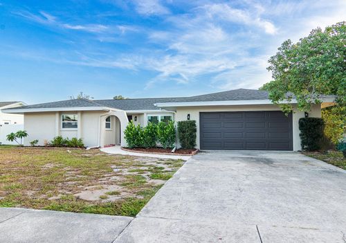 1115 Southern Pine Ln, SARASOTA, FL, 34243-1739 | Card Image