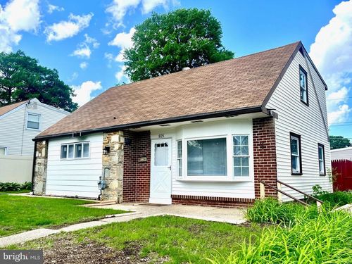 825 Delray St, PHILADELPHIA, PA, 19116-3429 | Card Image