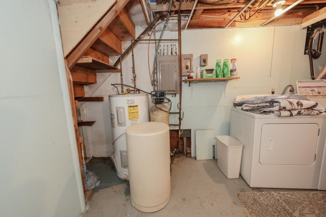 7 Midridge Cir, Condo with 2 bedrooms, 2 bathrooms and null parking in Londonderry NH | Image 23