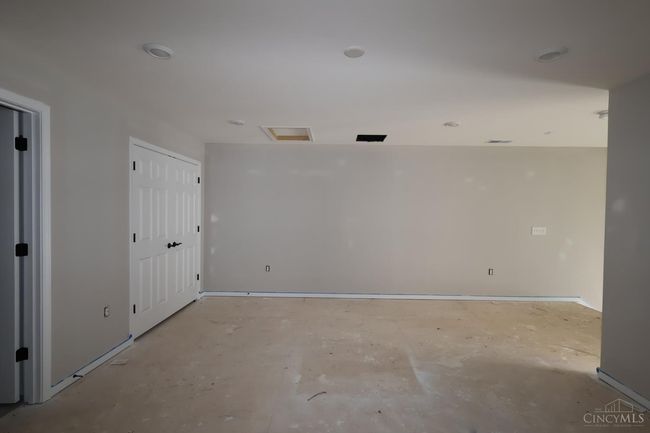 5717 White Pine Ln, House other with 3 bedrooms, 3 bathrooms and null parking in Fairfield Twp OH | Image 22