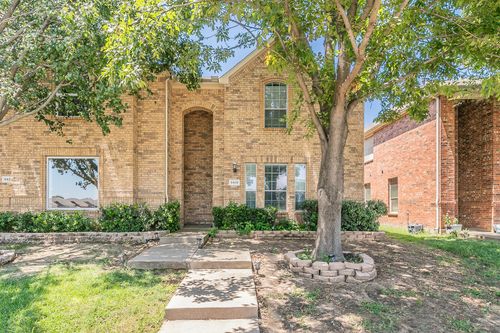 5419 Prairie Ln, Grand Prairie, TX, 75052-0615 | Card Image