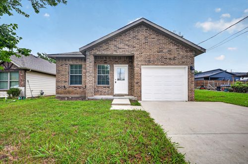 3205 Bois D Arc St, Greenville, TX, 75401-4703 | Card Image