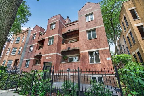 1b-2136 W Evergreen Avenue, Chicago, IL, 60622 | Card Image