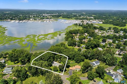31 Pawson Rd, Branford, CT, 06405-5034 | Card Image
