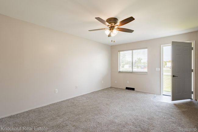 3782 Egan St-16.jpg | Image 14