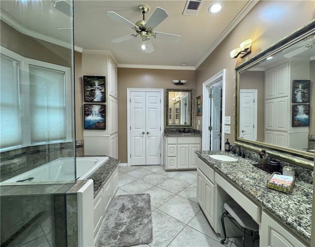 1420 Lands End Pt N, House other with 3 bedrooms, 3 bathrooms and null parking in Russellville AR | Image 24