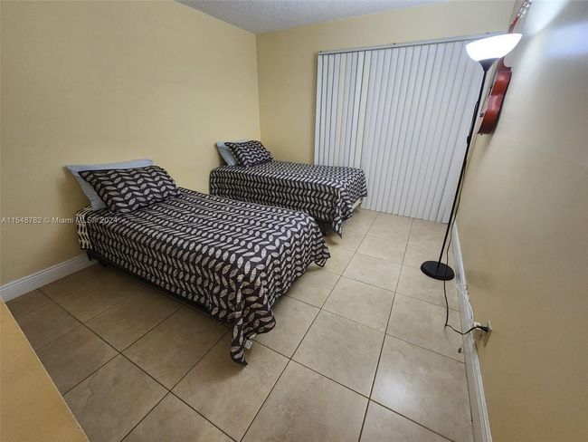 APT-207 - 2302 S Cypress Bend Dr, Condo with 2 bedrooms, 2 bathrooms and null parking in Pompano Beach FL | Image 7