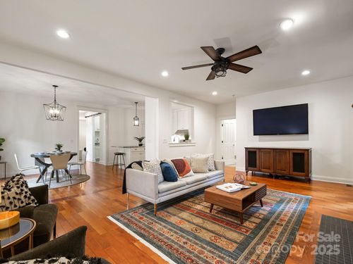 1343 Heathbrook Cir, Asheville, NC, 28803-2474 | Card Image