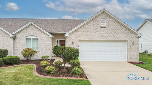 4266 Waterbend Dr W, Maumee, OH, 43537-9122 | Card Image