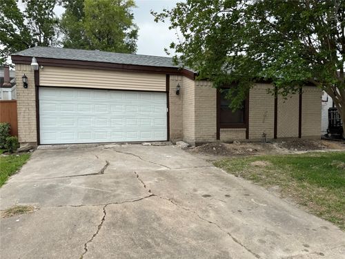6311 Dawnridge Dr, Houston, TX, 77035-3963 | Card Image