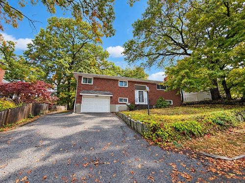 153-153 Hawthorne Rd, Waltham, MA, 02451 | Card Image