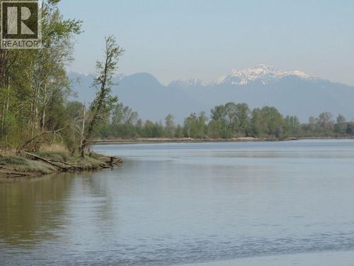1fh-4515 River Rd W, Delta, BC, V4K1R9 | Card Image