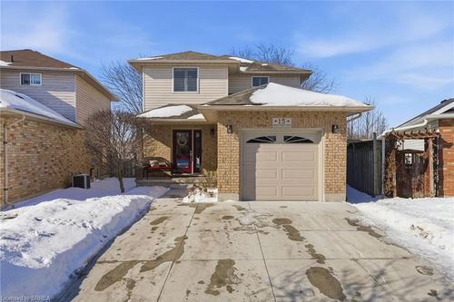 15 Anastasia Cres, Brantford, ON, N3P2A9 | Card Image